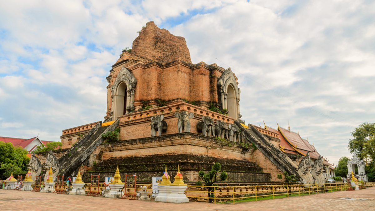 Wat Chedi Luang Chiang Mai Thailandia