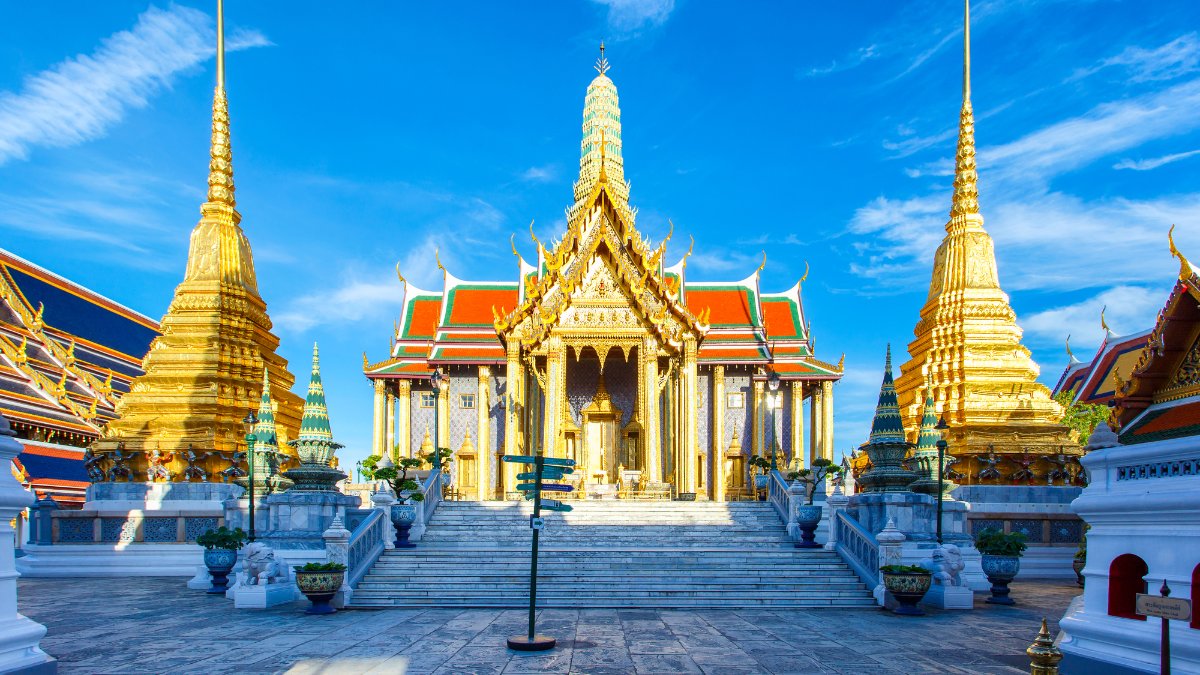 Wat Phra Kaew tempio Buddha Smeraldo Bangkok